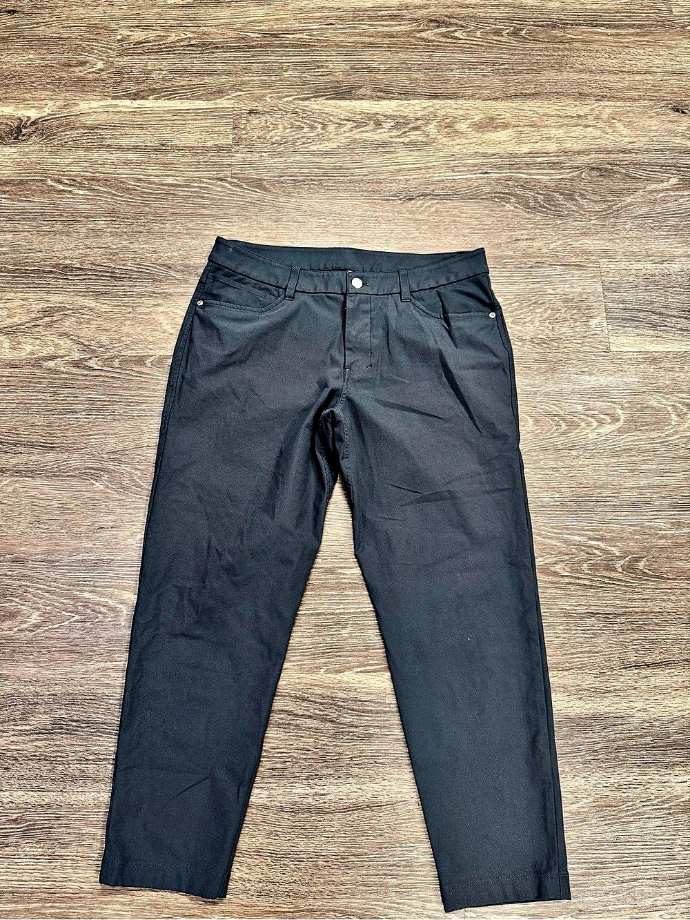 Lululemon ABC Relaxed Fit Cropped Pants Black Utilitech Men’s 32 26”